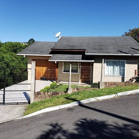Willa Linda Casa Proximo Ao Portico De Gramado Zewnętrze zdjęcie
